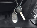 Photo 11 of 16 — 2004 Honda CR-V
