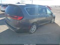 Photo 4 of 16 — 2022 Chrysler Pacifica
