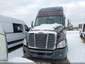Photo 12 of 15 — 2011 Freightliner Cascadia 125