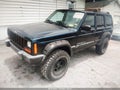 2001 Jeep Cherokee — photo 2 of 11 | VIN 1J4FF48S71L505419