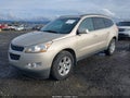 2012 Chevrolet Traverse — photo 2 of 11 | VIN 1GNKRGEDXCJ152988