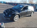Photo 2 of 16 — 2019 Volkswagen Golf