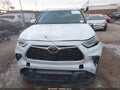 Photo 13 of 18 — 2023 Toyota Highlander