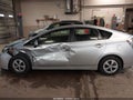 Photo 14 of 16 — 2014 Toyota Prius