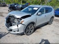 2019 Nissan Rogue — photo 2 of 16 | VIN JN8AT2MT5KW255579