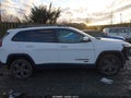 Photo 13 of 17 — 2017 Jeep Cherokee