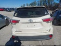 Photo 16 of 16 — 2015 Toyota Highlander