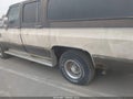 Photo 14 of 17 — 1984 Chevrolet Suburban