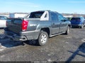 Photo 4 of 11 — 2005 Chevrolet Avalanche