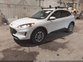 2020 Ford Escape — photo 2 of 16 | VIN 1FMCU9G64LUB80401