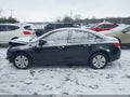 Photo 15 of 17 — 2015 Chevrolet Cruze