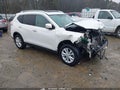 Photo 1 of 17 — 2015 Nissan Rogue