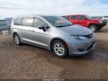 Photo 1 of 17 — 2017 Chrysler Pacifica