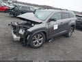 Photo 2 of 15 — 2015 Toyota Highlander
