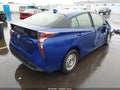 Photo 4 of 17 — 2017 Toyota Prius