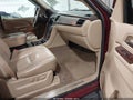 2010 Cadillac Escalade — photo 5 of 15 | VIN 1GYUKAEF8AR101759