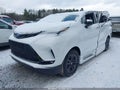 2025 Toyota Sienna — photo 2 of 15 | VIN 5TDDSKFC3SS167655