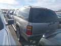 2004 Chevrolet Suburban 1500 — photo 3 of 11 | VIN 3GNEC16Z94G240830