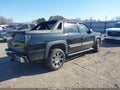 Photo 4 of 11 — 2005 Chevrolet Avalanche