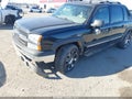 Photo 6 of 11 — 2005 Chevrolet Avalanche