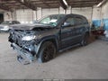 Photo 2 of 16 — 2016 Jeep Grand Cherokee