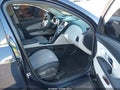 Photo 5 of 15 — 2017 Chevrolet Equinox