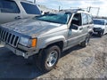 Photo 2 of 16 — 1998 Jeep Grand Cherokee