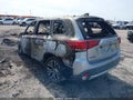 Photo 3 of 16 — 2017 Mitsubishi Outlander