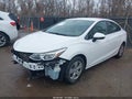 Photo 2 of 18 — 2018 Chevrolet Cruze