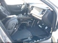 2018 Volvo XC60 — photo 5 of 11 | VIN LYV102RK8JB113865