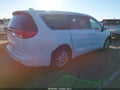 Photo 4 of 16 — 2017 Chrysler Pacifica