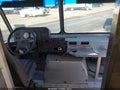 2005 Freightliner Chassis — photo 21 of 23 | VIN 4UZAAPBW55CU42916