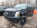 2007 Cadillac Escalade — photo 2 of 17 | VIN 1GYFK63817R206887
