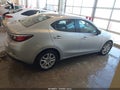 Photo 11 of 15 — 2018 Toyota Yaris