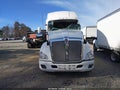 Photo 11 of 14 — 2021 Kenworth T680