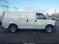 Photo 14 of 18 — 2022 GMC Savana