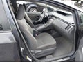 Photo 17 of 18 — 2011 Toyota Prius