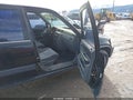 Photo 5 of 16 — 1998 Honda CR-V