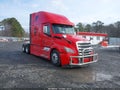 Photo 1 of 16 — 2019 Freightliner New Cascadia 126