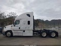2014 Freightliner Cascadia 125 — photo 17 of 18 | VIN 3AKJGLD64ESFP8480