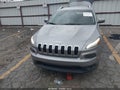 2015 Jeep Cherokee — photo 12 of 16 | VIN 1C4PJLCS1FW553904
