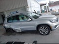 Photo 13 of 16 — 2012 Volkswagen Tiguan