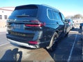 Photo 4 of 18 — 2025 BMW X7