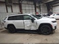2023 Jeep Grand Cherokee L — photo 13 of 16 | VIN 1C4RJKAG5P8854831