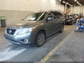 Photo 2 of 11 — 2016 Nissan Pathfinder