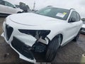 Photo 2 of 16 — 2020 Alfa Romeo Stelvio