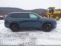 Photo 14 of 18 — 2024 Toyota Highlander