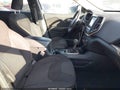 Photo 5 of 17 — 2016 Jeep Cherokee