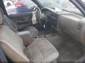 1997 Toyota Tacoma — photo 5 of 16 | VIN 4TAVL52N4VZ328877