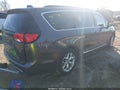 Photo 4 of 17 — 2017 Chrysler Pacifica